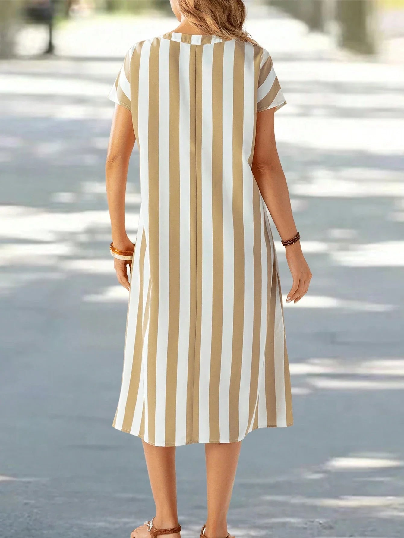 Vestido Luana- Elegância e Charme que você merece! Compre 1 e Leve 2