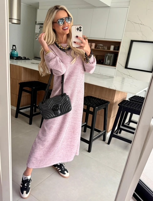 Vestido Midi Tricot Maria- Conforto e Sofisticação que Você Merece!