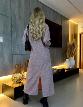 Vestido Midi Tricot Maria- Conforto e Sofisticação que Você Merece!