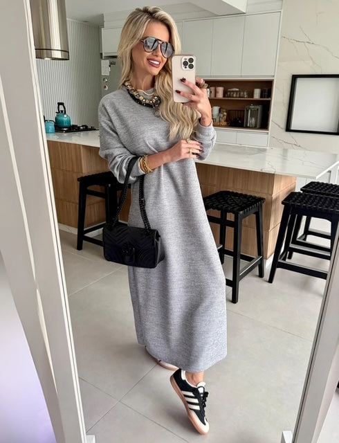 Vestido Midi Tricot Maria- Conforto e Sofisticação que Você Merece!