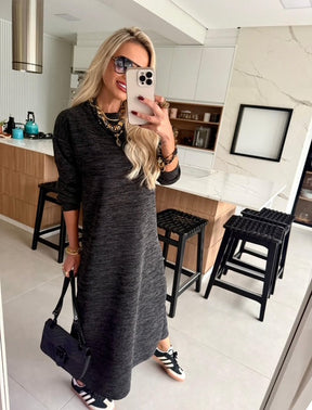 Vestido Midi Tricot Maria- Conforto e Sofisticação que Você Merece!
