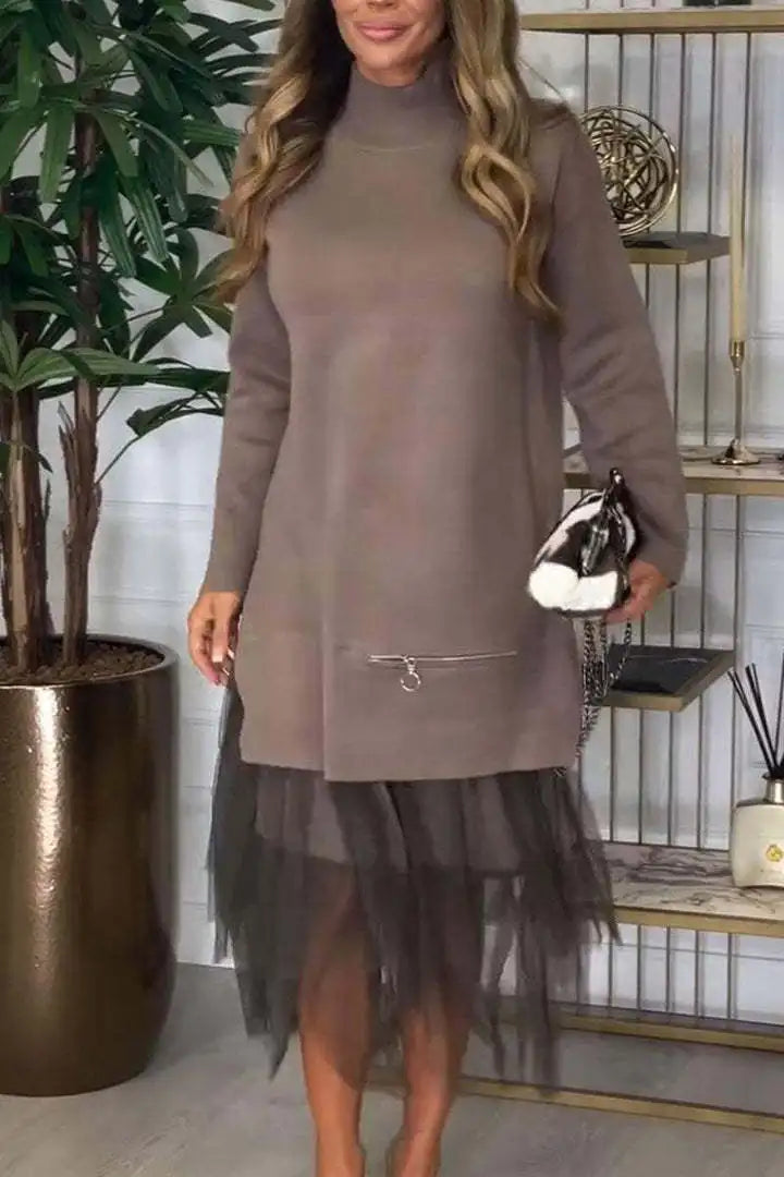Vestido Mariana Com Detalhes Em Tule- Valoriza a feminilidade e traz charme único ao seu visual.