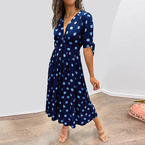 Vestido Yasmin Acinturado com Estampa Poa