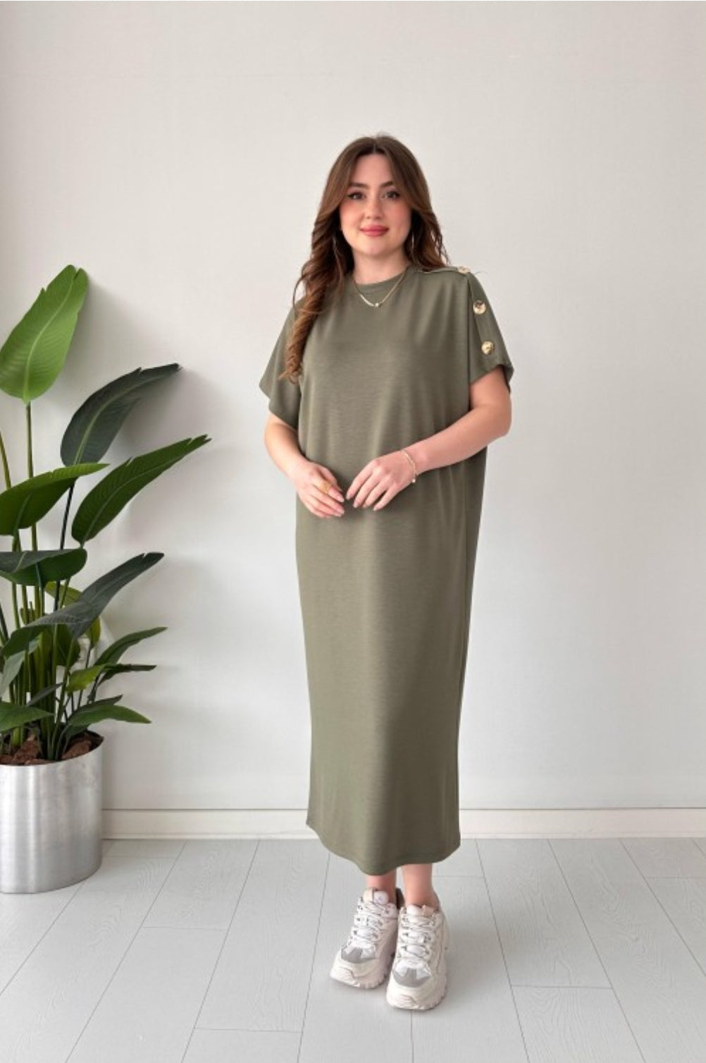 Vestido Pérola- Delicadeza e Sofisticação em Cada Detalhe! Compre Hoje e Ganhe Uma Bolsa de Brinde!
